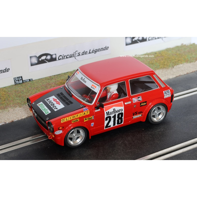 Voiture Miniature de Collection 1/24 Compatible avec Fiat 124