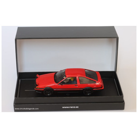 Avant Slot TOYOTA AE86 Trueno 1983 rouge