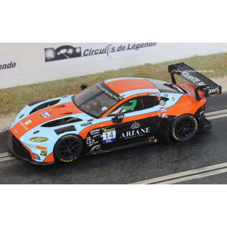 Scalextric ASTON MARTIN Vantage AMR GT3 n°14