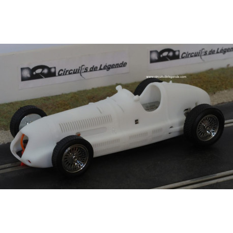 1/24° Scaleauto MASERATI 8CTF 1939 kit complet