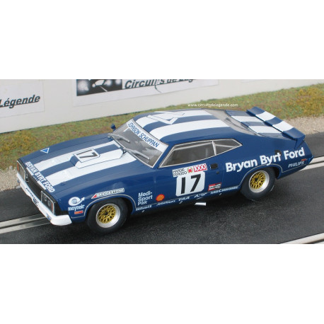 SCALEXTRIC FORD XC Falcon GS500 Hardtop n° 17