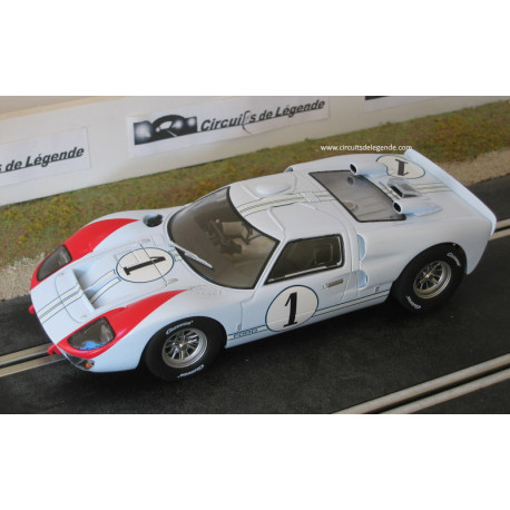 1/24° Carrera FORD GT40 MKII n°1 Le Mans