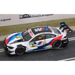 Carrera BMW M4 DTM n° 11