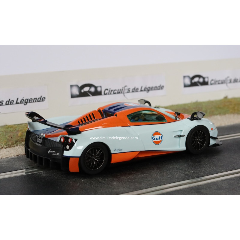 Scalextric: la Pagani Huayra BC Roadster - Gulf Edition - slot cars passion